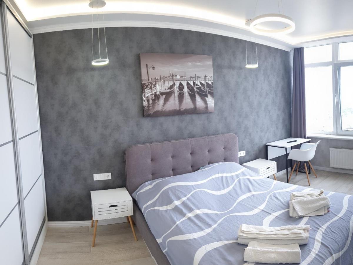 Apartment Sky 24 Floor In Centre Odessa Dış mekan fotoğraf