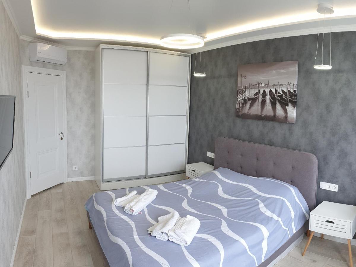 Apartment Sky 24 Floor In Centre Odessa Dış mekan fotoğraf